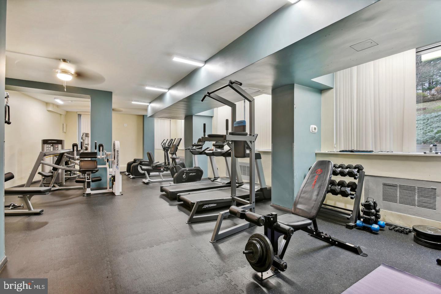 4200 Cathedral Ave Nw #312a Property Photo 12