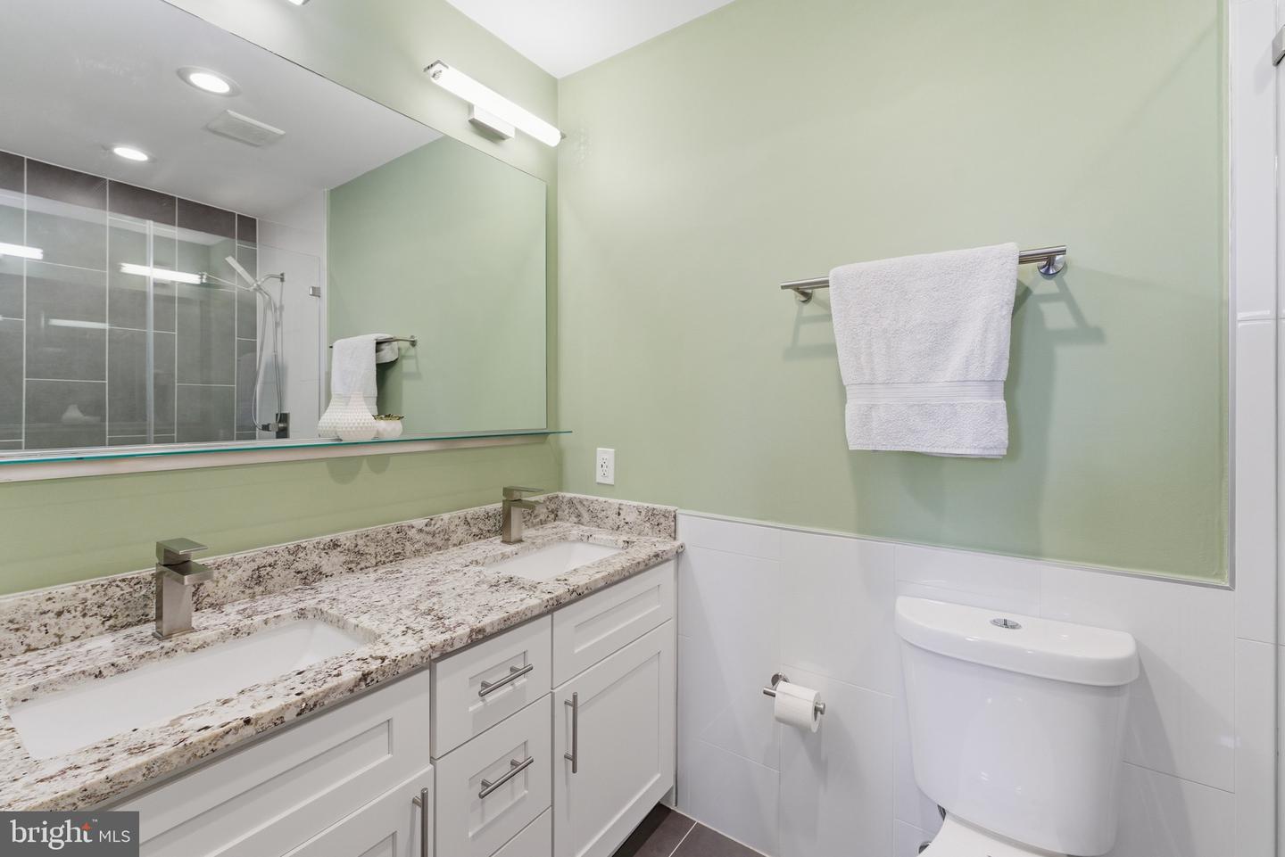 1831 Independence Ave Se #2 Property Photo 23