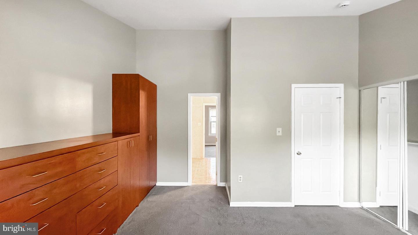 1859 Channing St Ne Property Photo 22