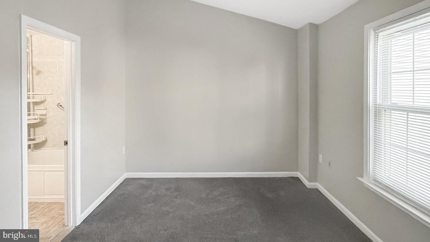 1859 Channing St Ne Property Photo 27