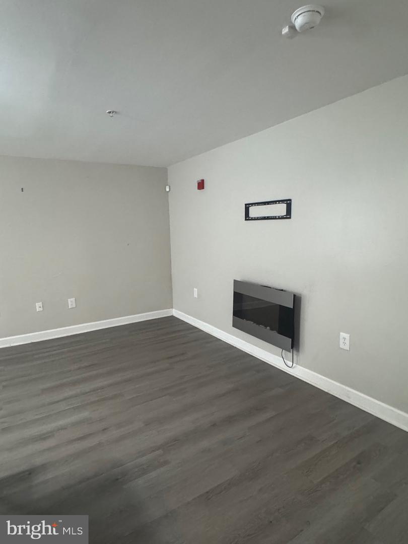 5210 F St Se #1 Property Photo 10