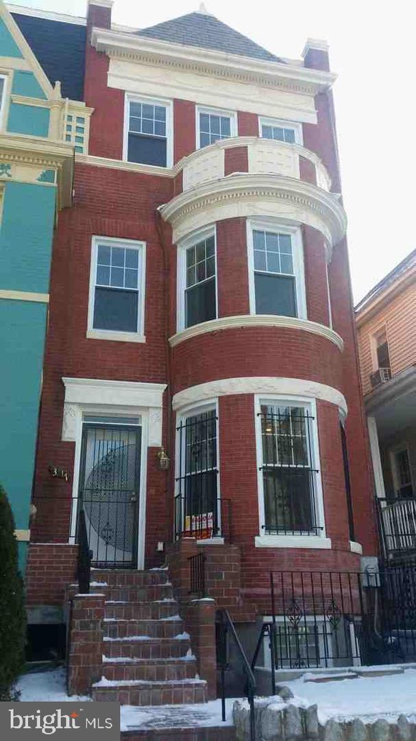 3517 10th St Nw Property Photo 1