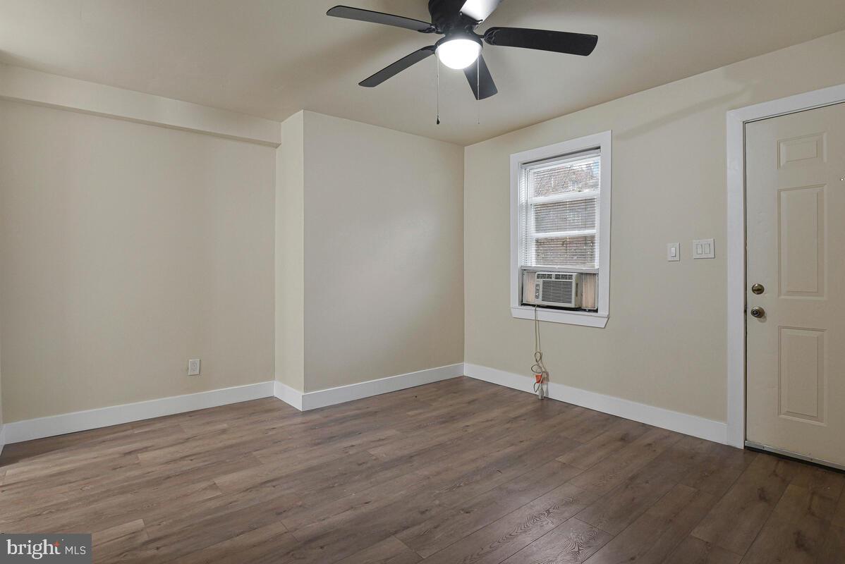 3427 B St Se #1 Property Photo 8