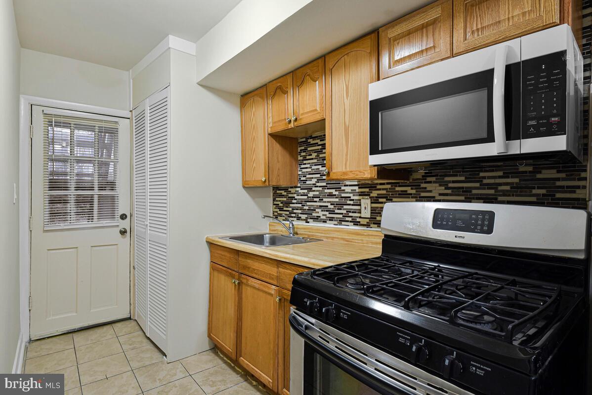 3427 B St Se #1 Property Photo 11