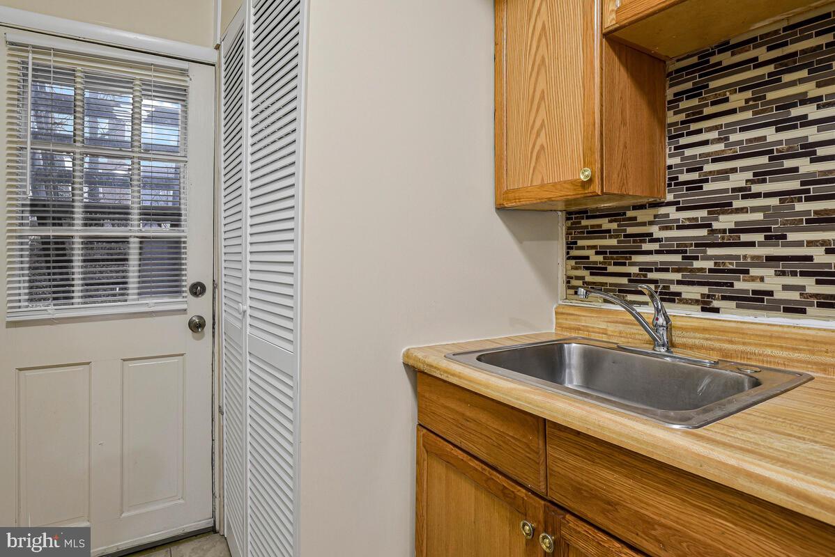 3427 B St Se #1 Property Photo 12