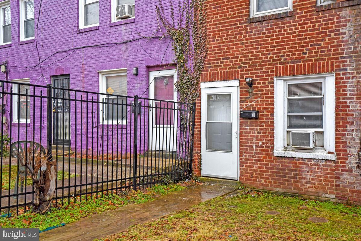 3427 B St Se #1 Property Photo 17