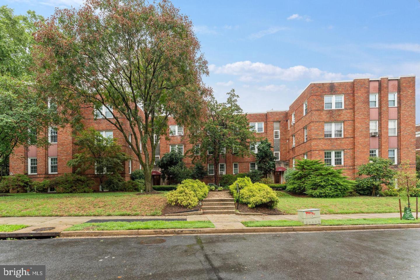 2803 Cortland Pl Nw #205 Property Photo 1