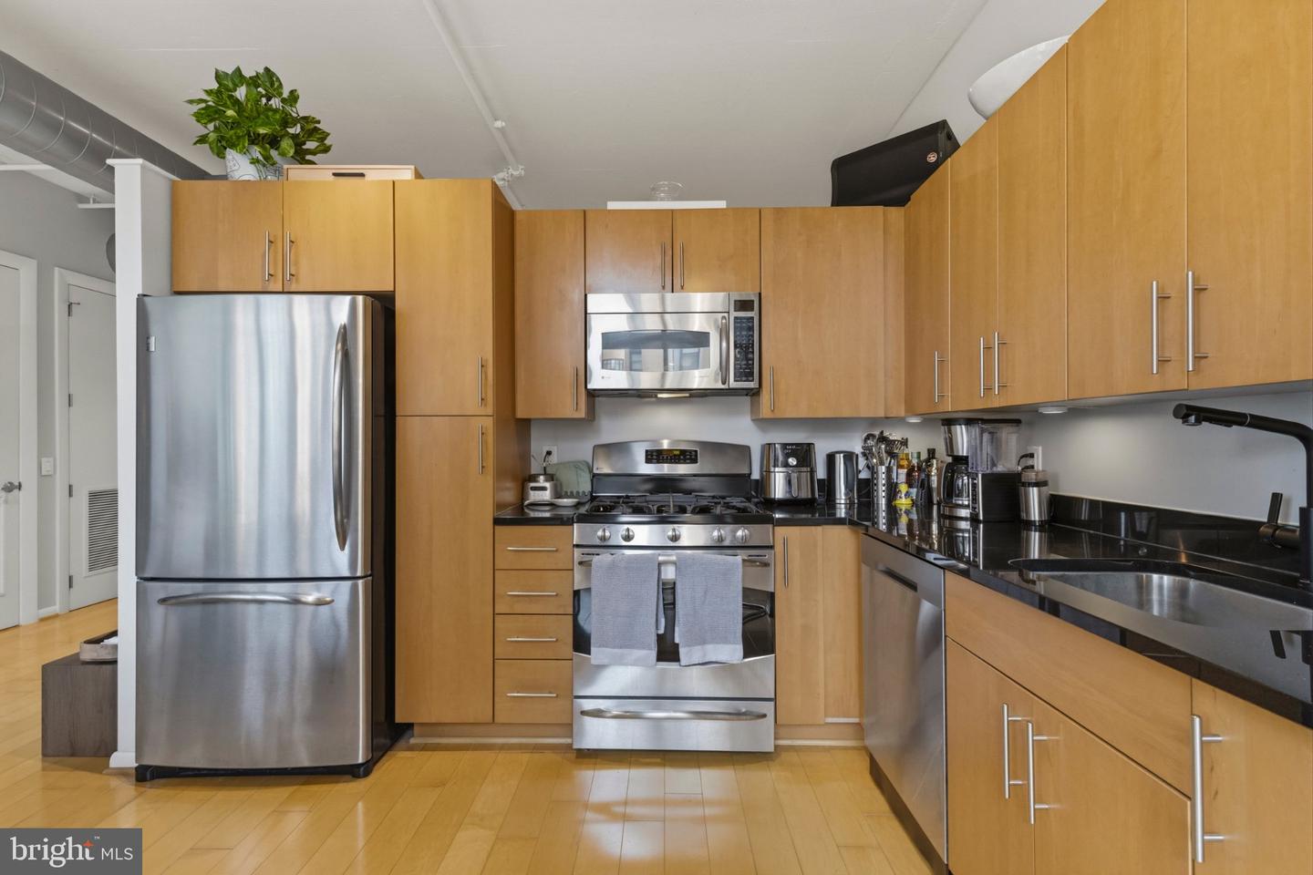 811 4th St Nw #908 Property Photo 13