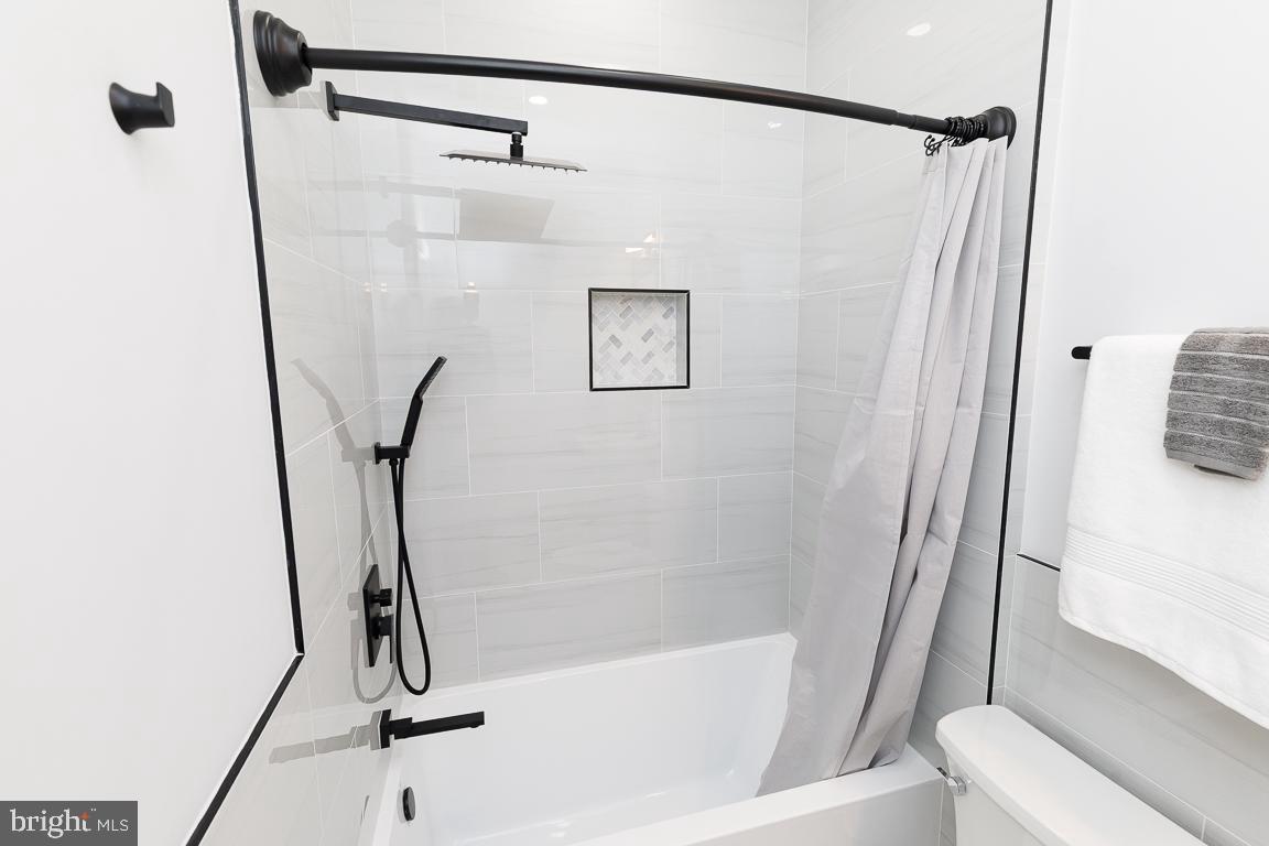 336 Oakdale Pl Nw Property Photo 31