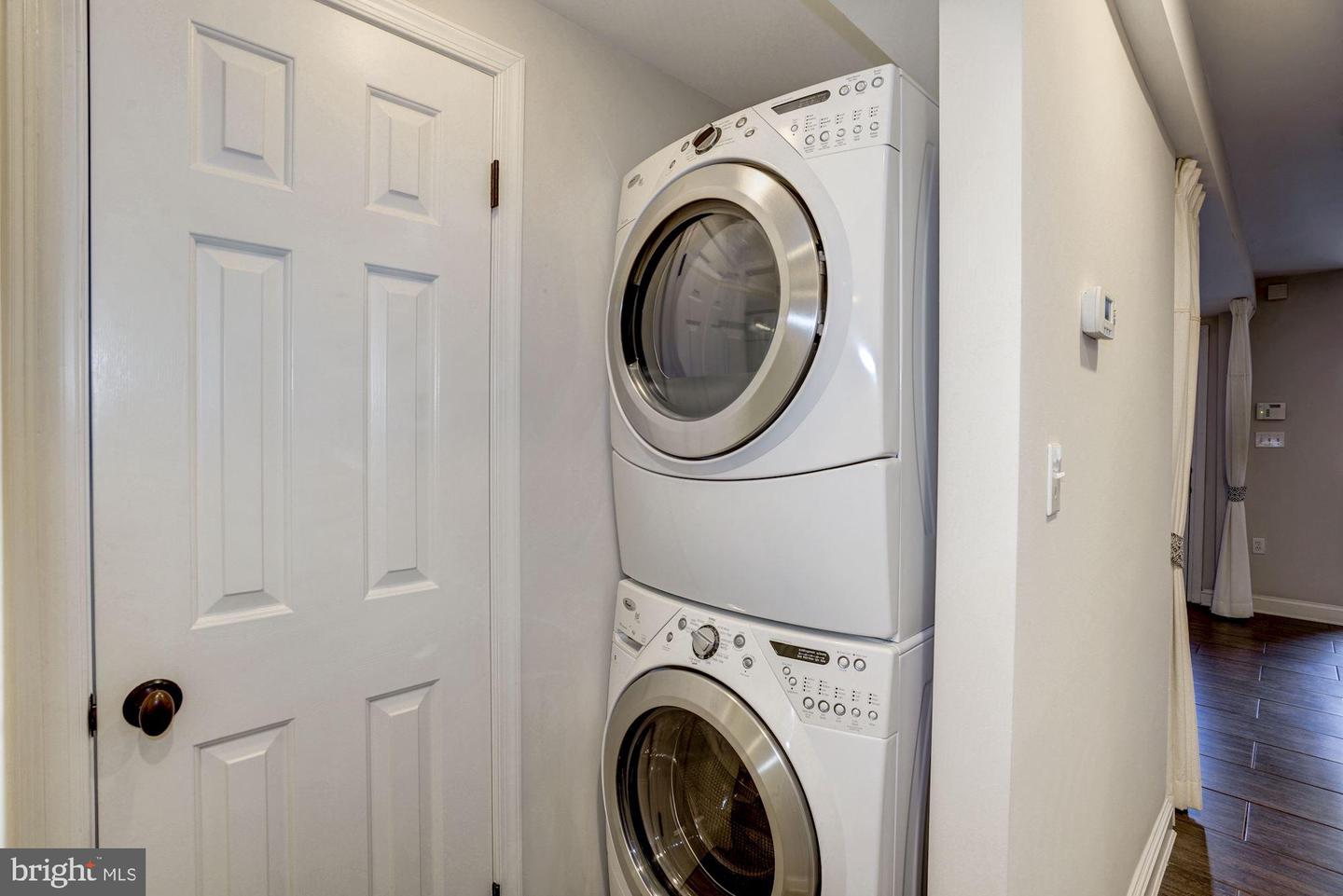 2022 N St Nw #b Property Photo 9
