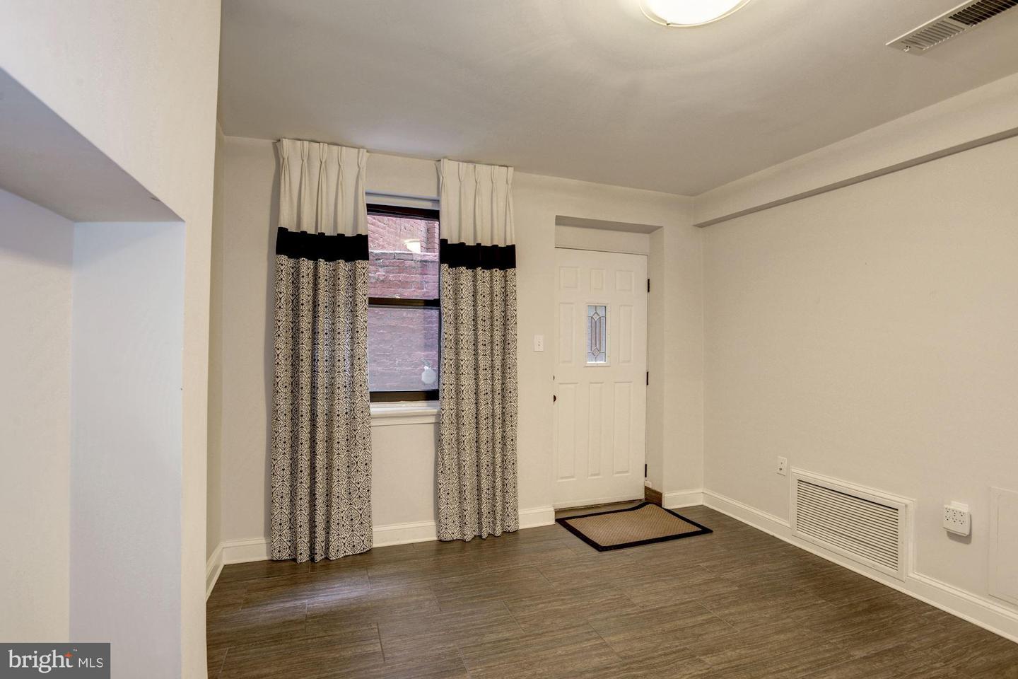 2022 N St Nw #b Property Photo 12