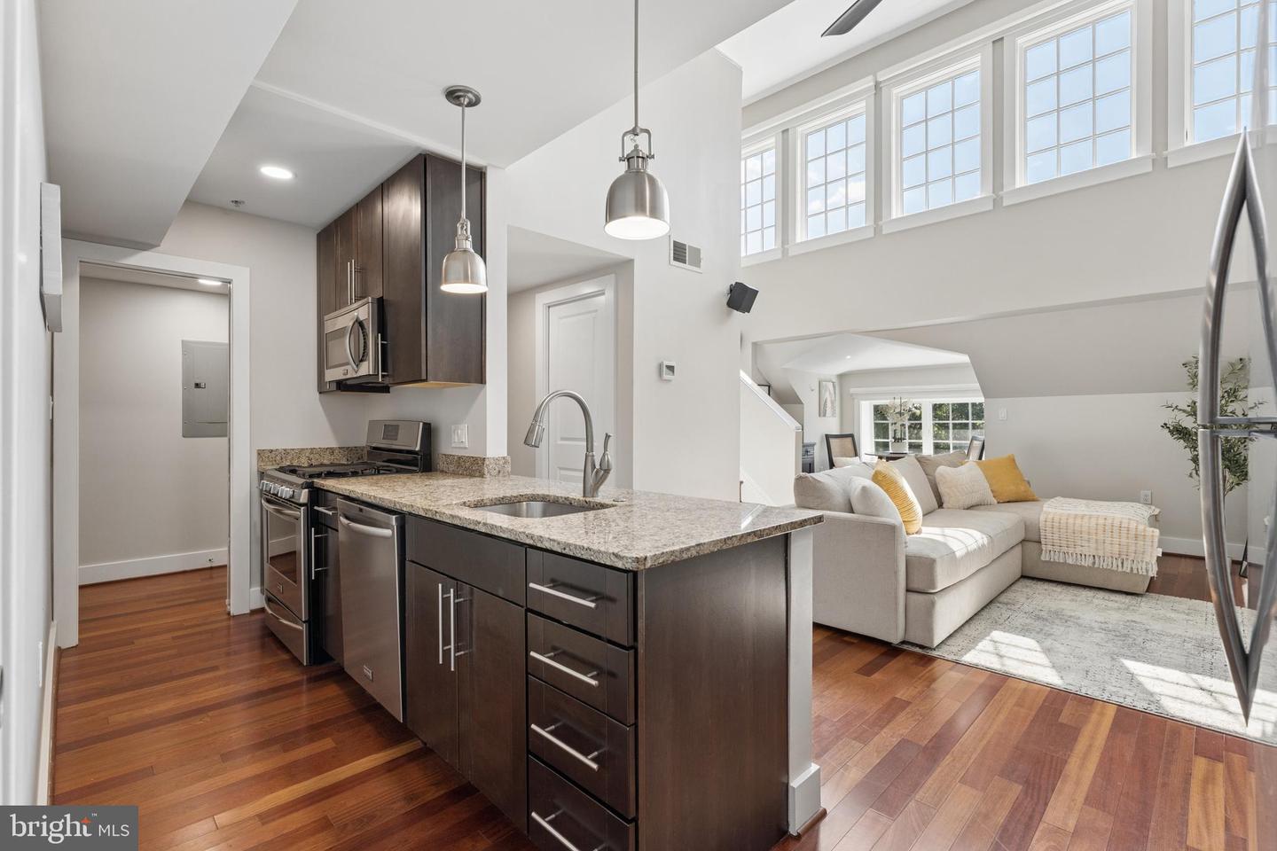 5233 Connecticut Ave Nw #301 Property Photo 1