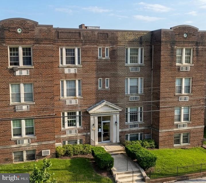 1404 Tuckerman St Nw #202 Property Photo 1