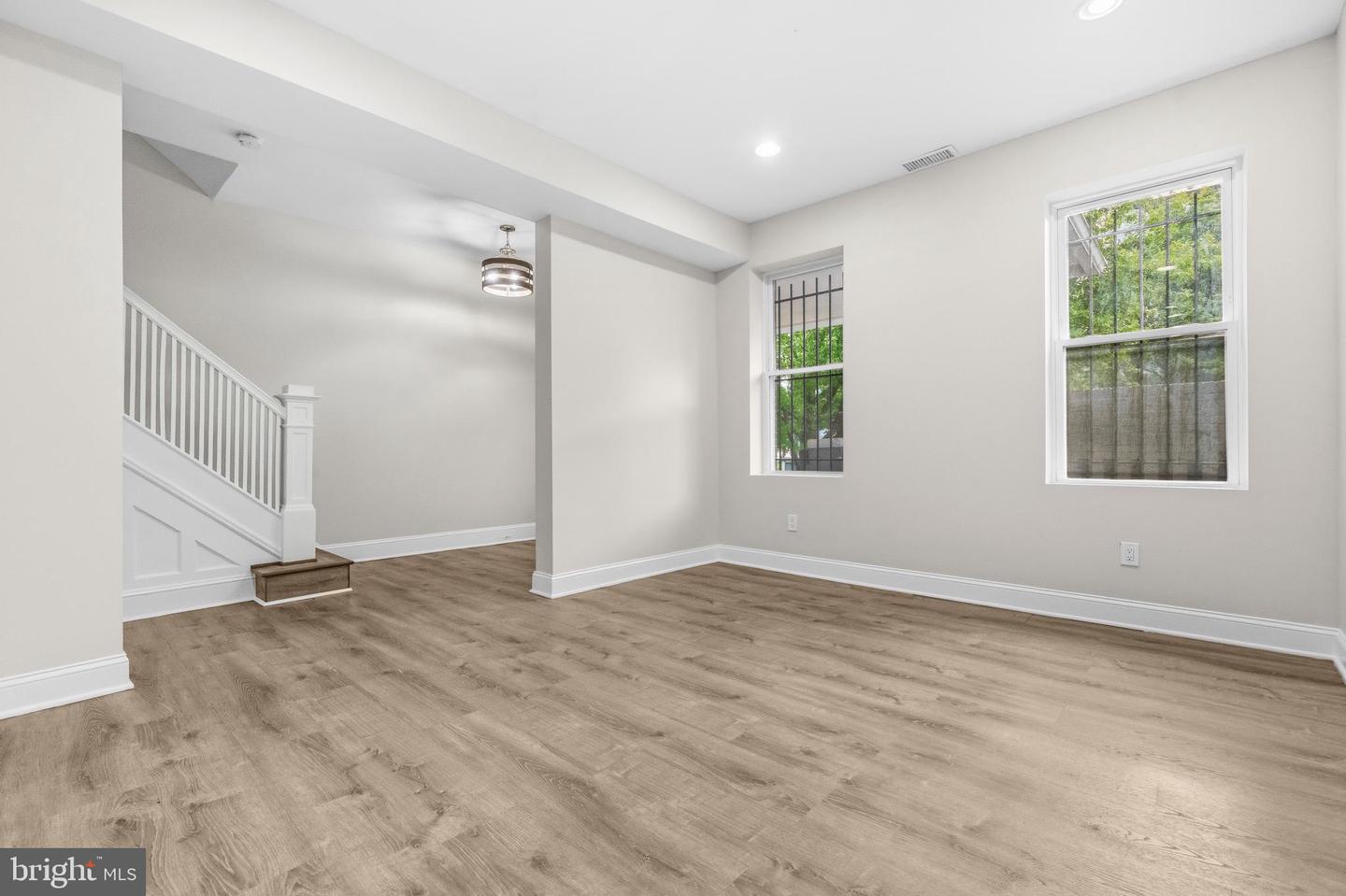 3928 14th St Nw #fl2 Property Photo 8