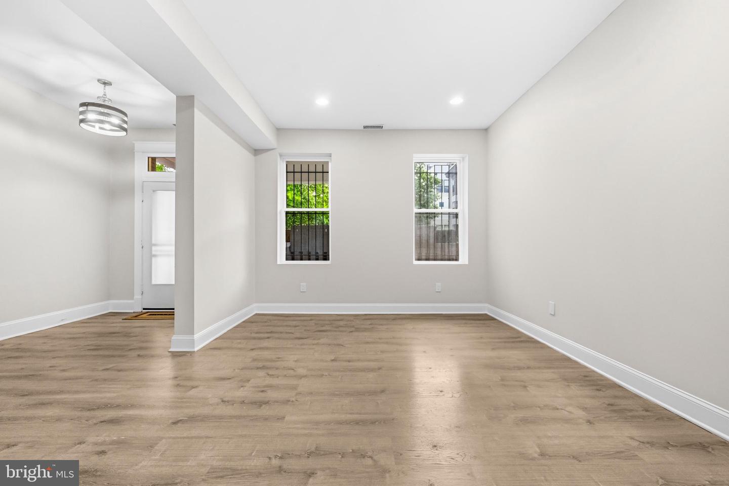 3928 14th St Nw #fl2 Property Photo 9