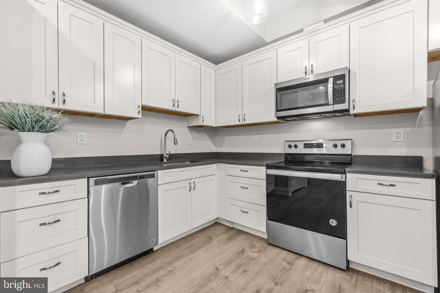 3928 14th St Nw #fl2 Property Photo 14