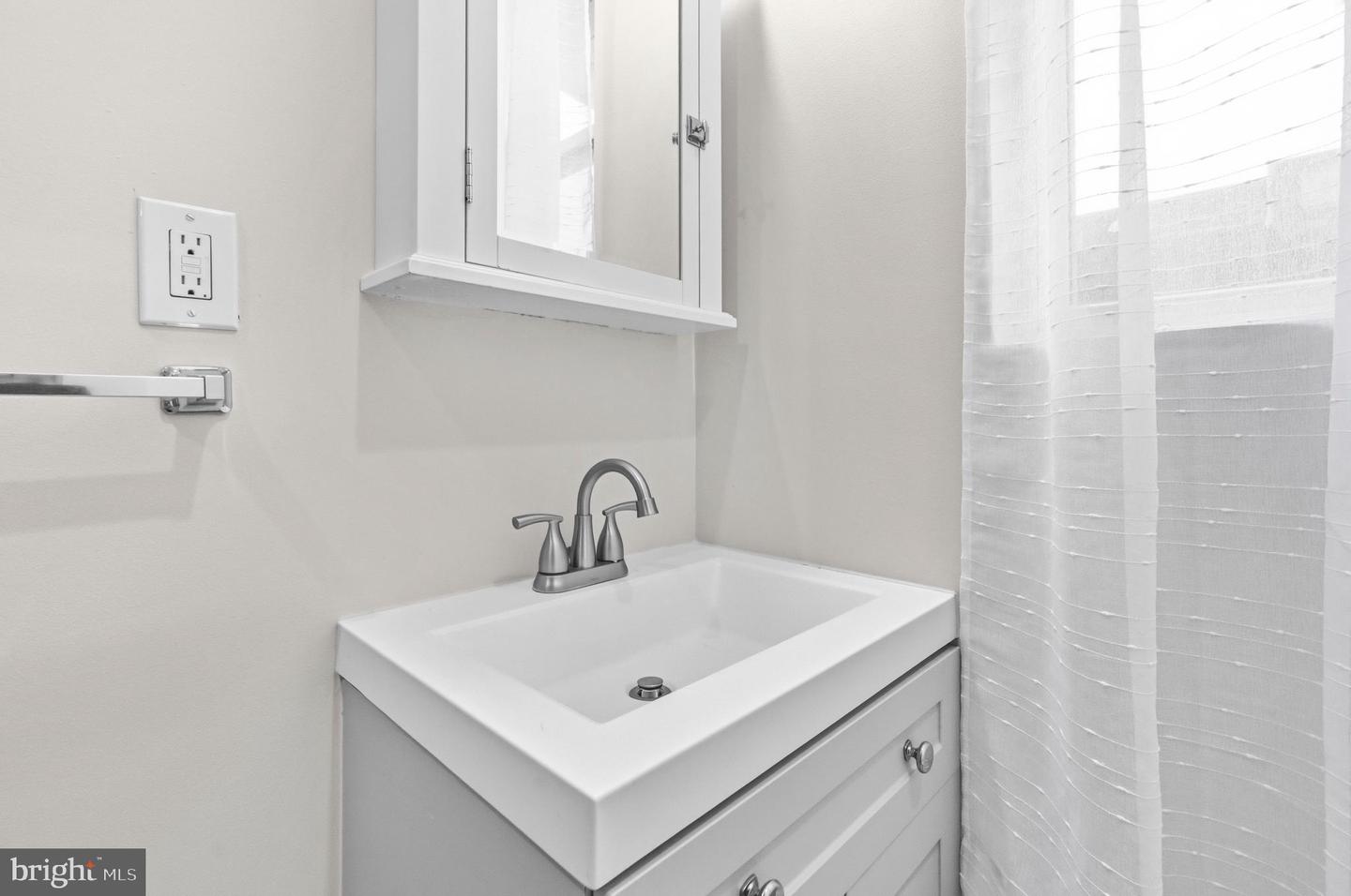 3928 14th St Nw #fl2 Property Photo 22