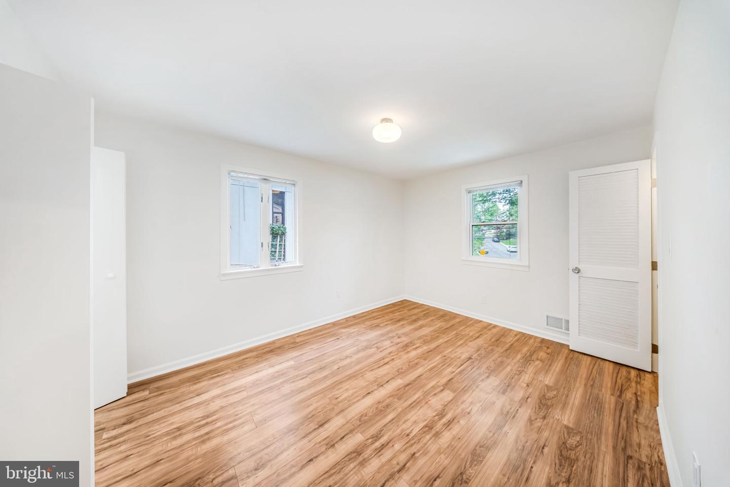 2933 Arizona Ave Nw Property Photo 18