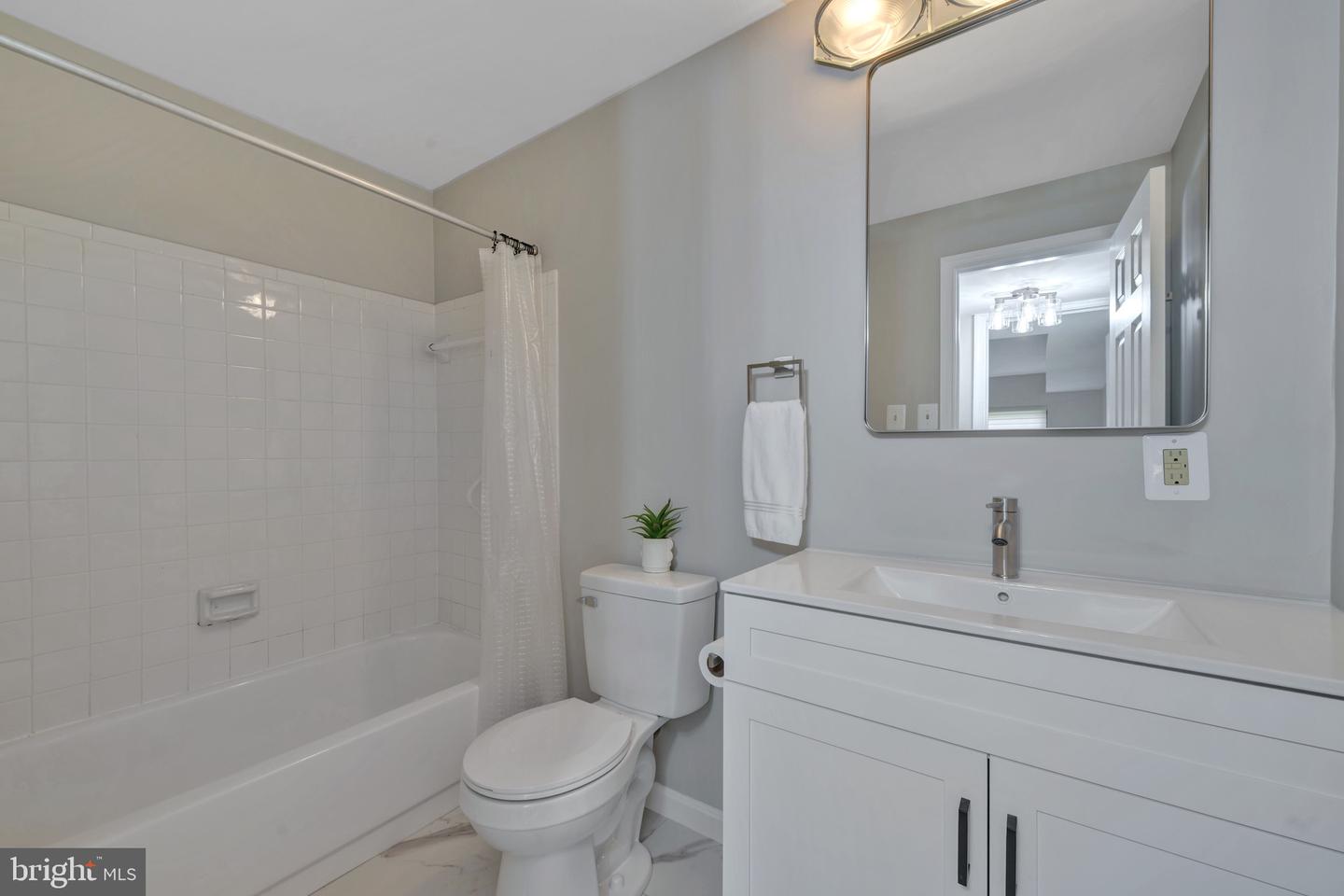 3436 Summit Ct Ne #3436 Property Photo 17