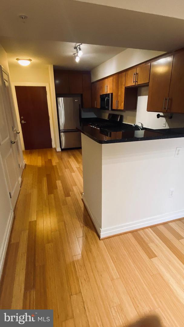 915 Nw E St Nw #1004 Property Photo 15