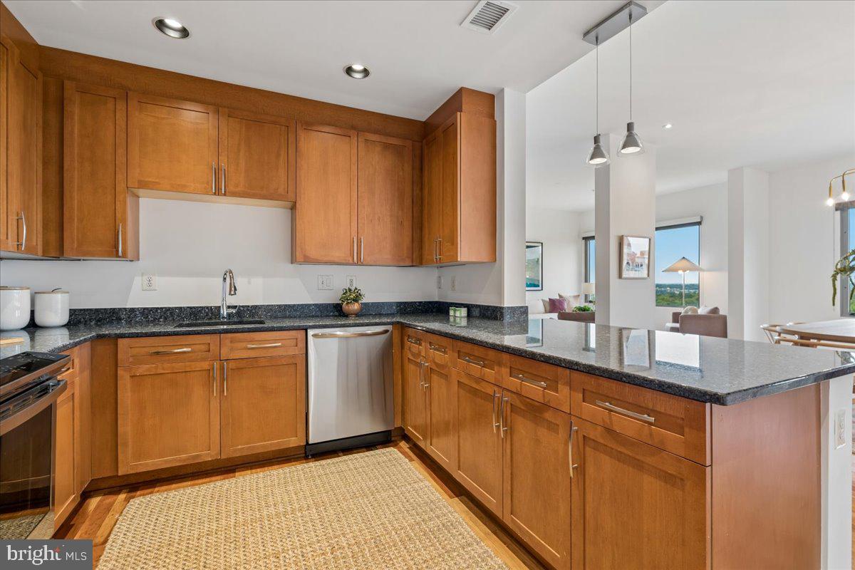 4101 Albemarle St Nw #612 Property Photo 20