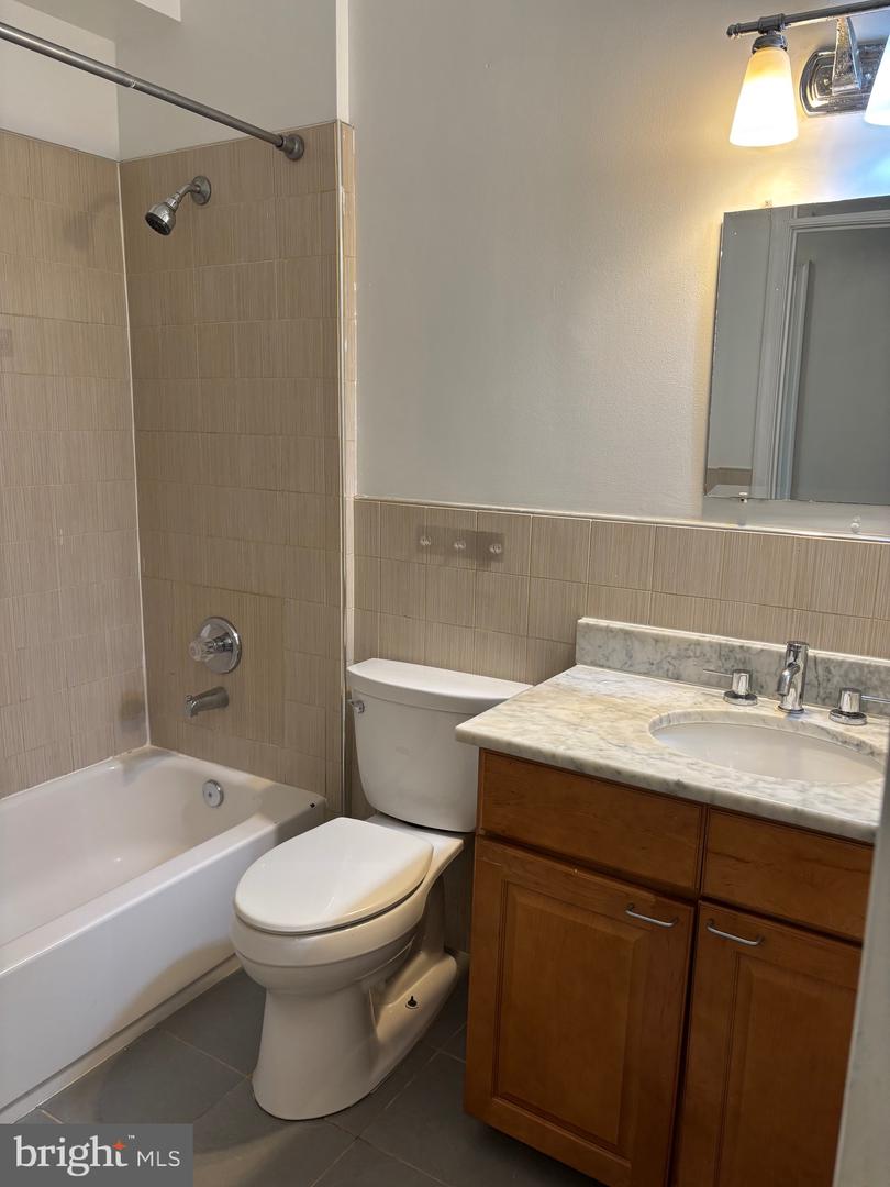 1300 Childress St Ne #2 Property Photo 11