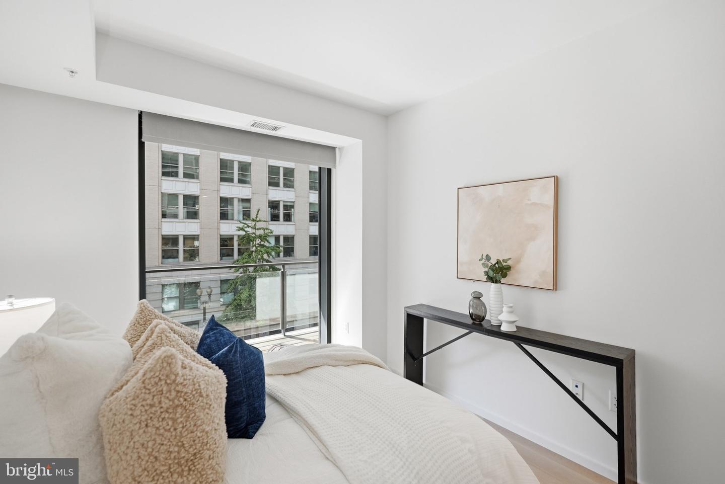 925 H St Nw #308 Property Photo 16