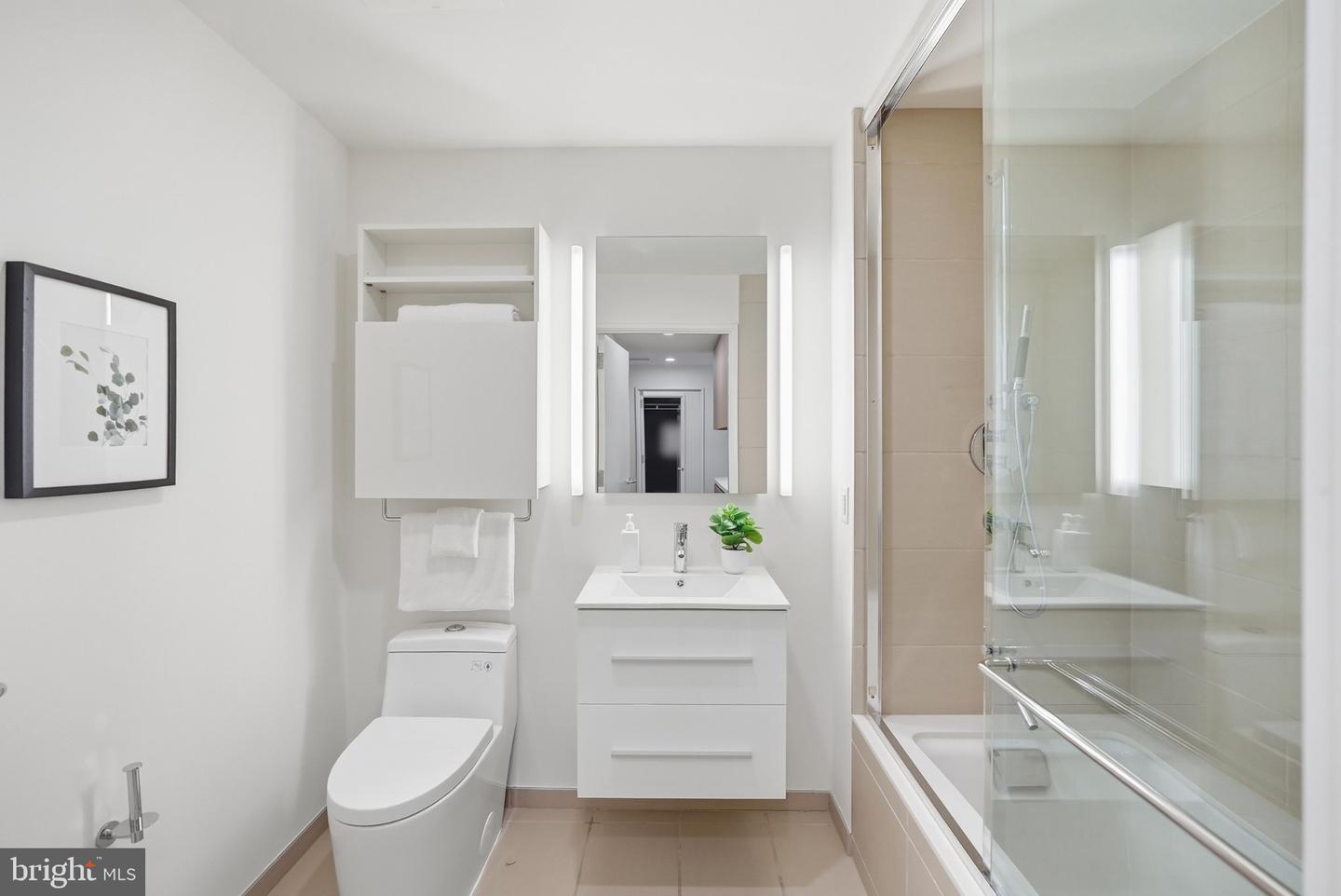 925 H St Nw #308 Property Photo 18