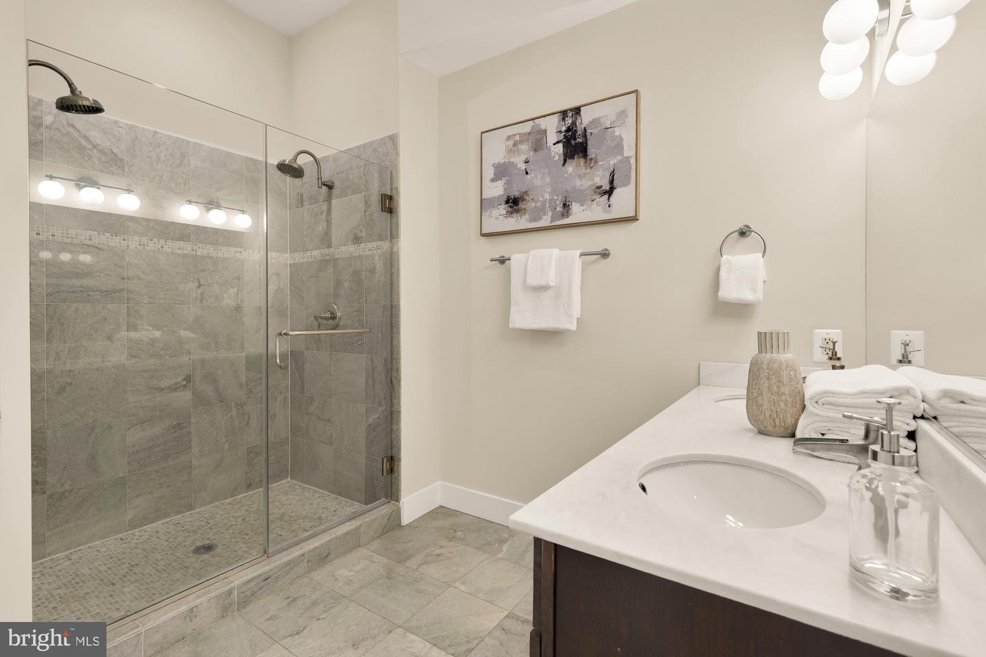 1923 12th St Nw #3 Property Photo 18