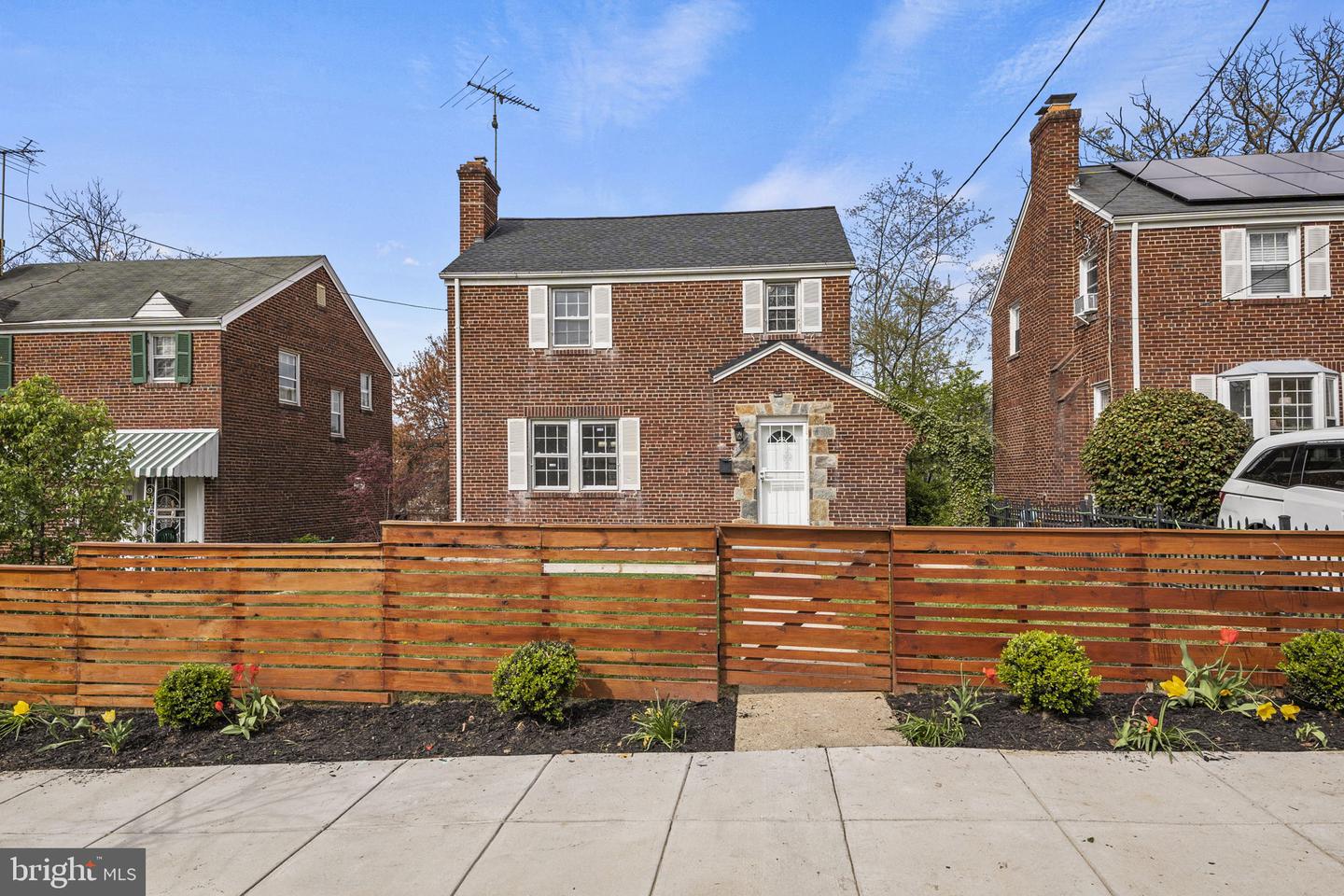 1807 41ST PL SE Property Photo 1