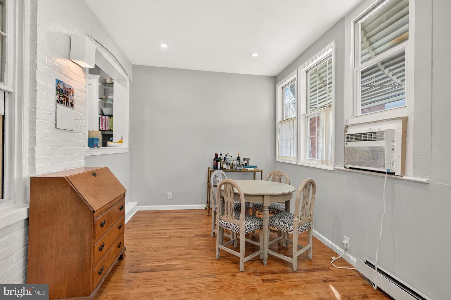 3822 Beecher St Nw Property Photo 11