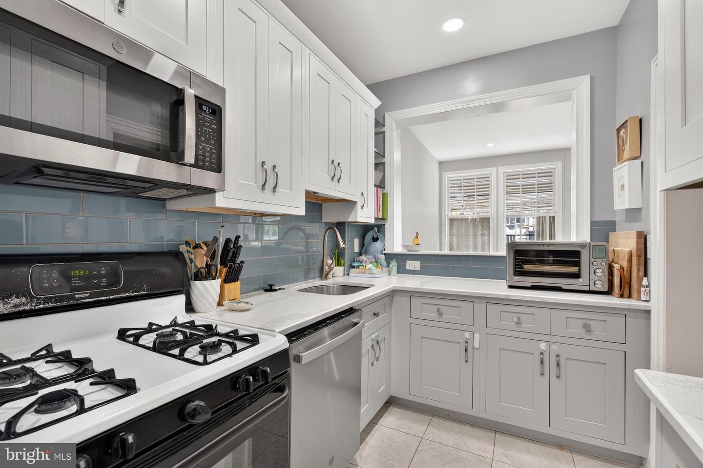 3822 Beecher St Nw Property Photo 14