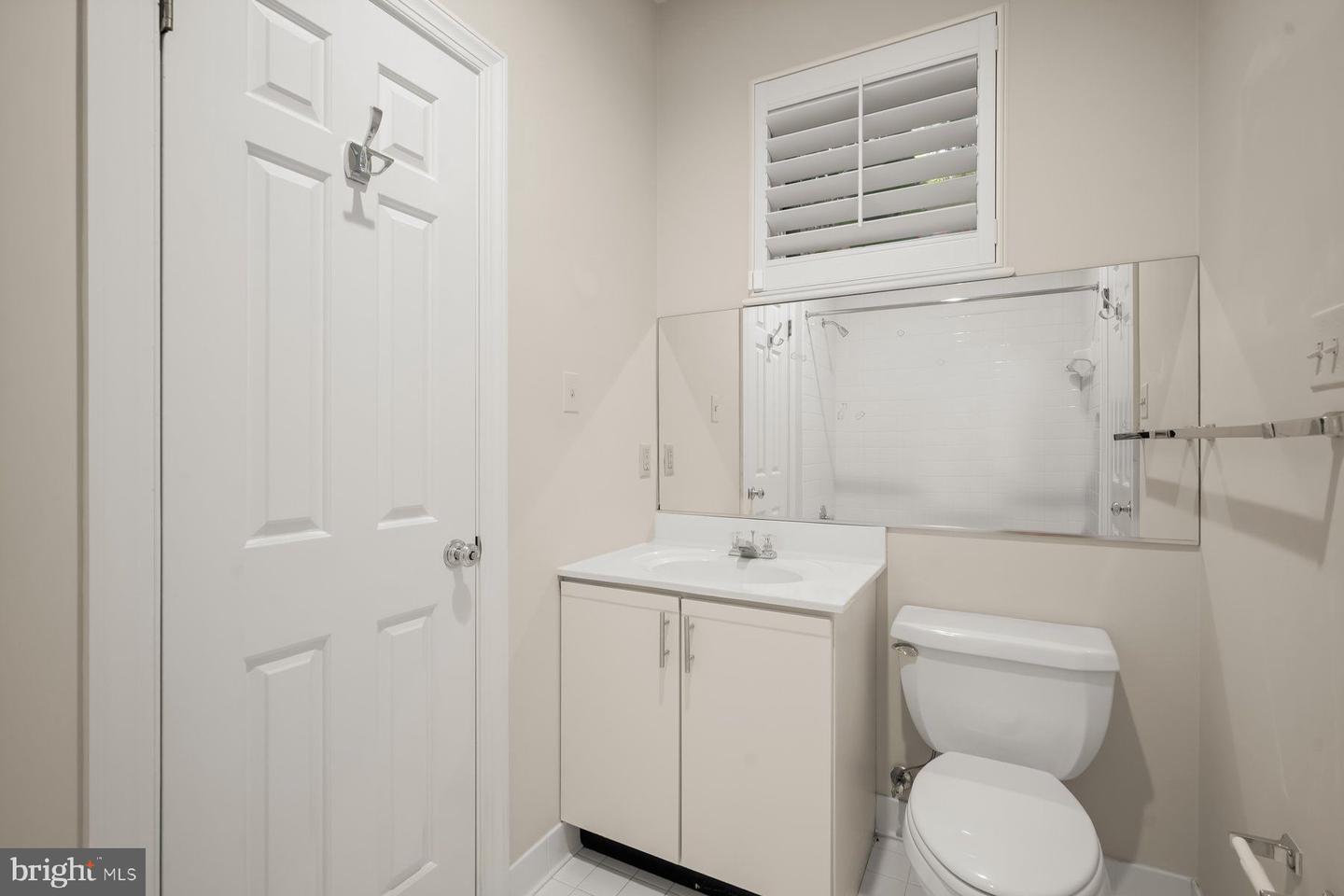 1620 Foxhall Rd Nw Property Photo 23