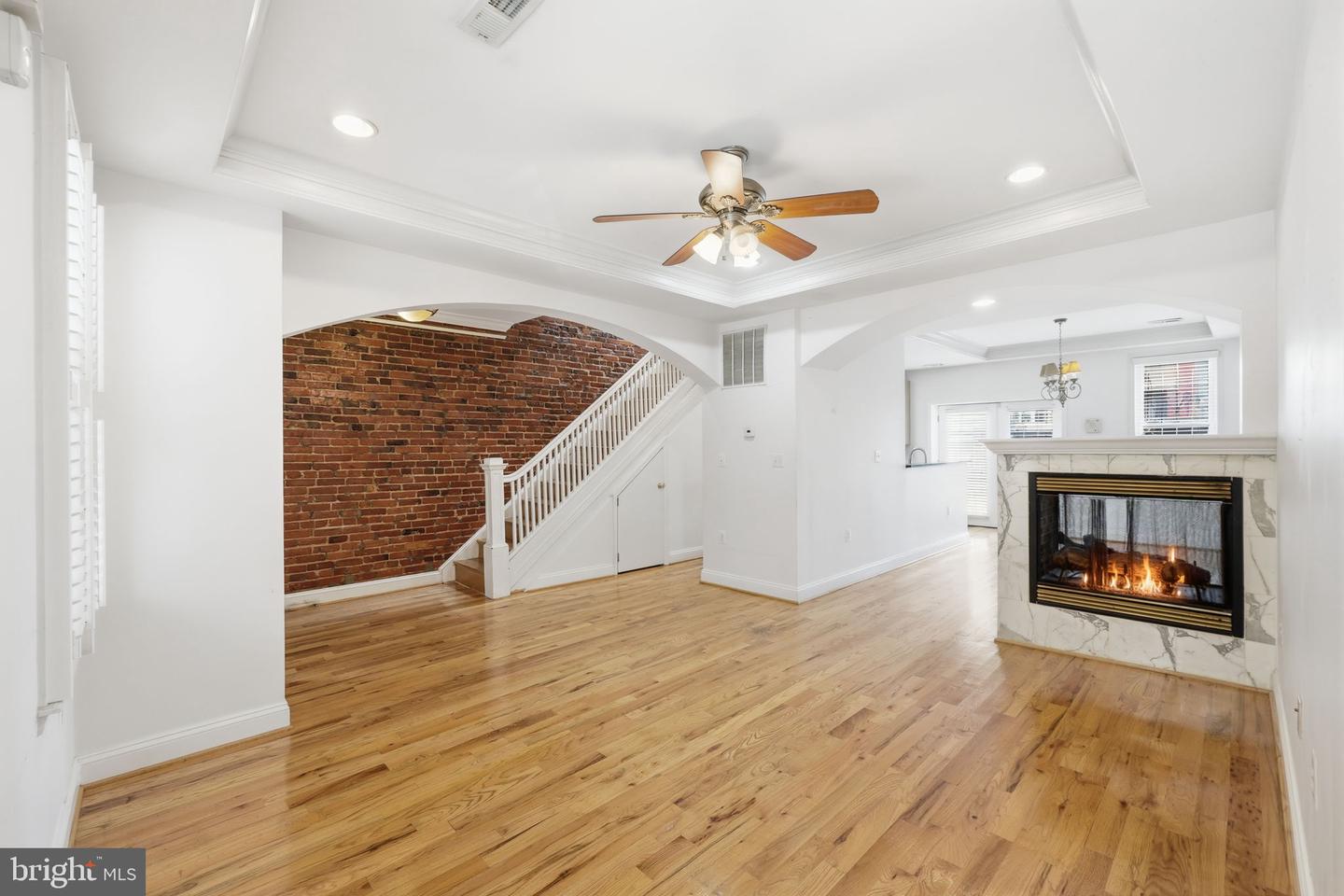 601 Kenyon St Nw #a Property Photo 6