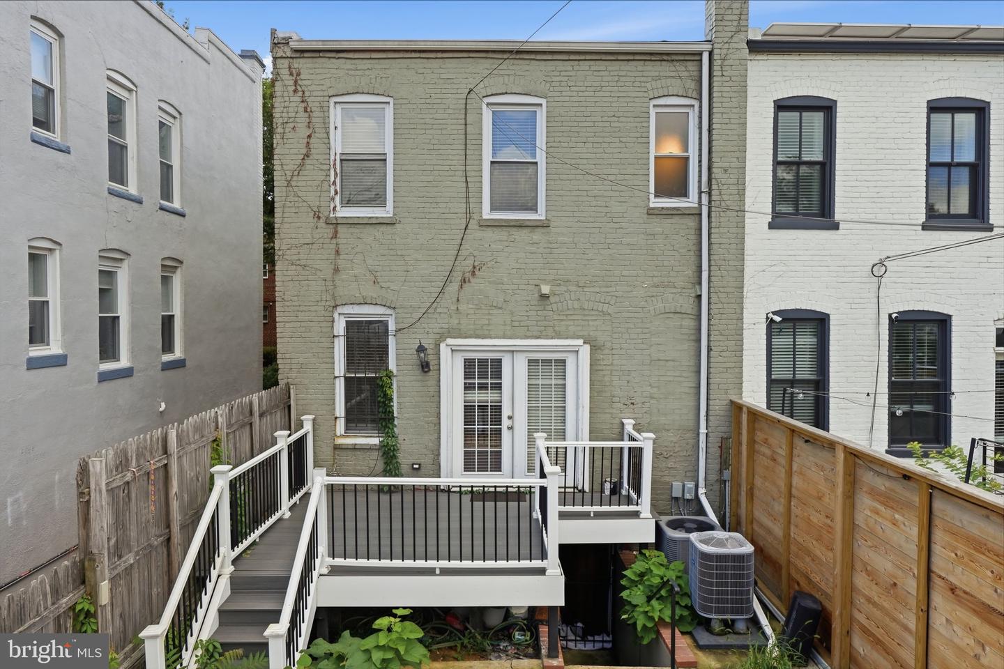 601 Kenyon St Nw #a Property Photo 27