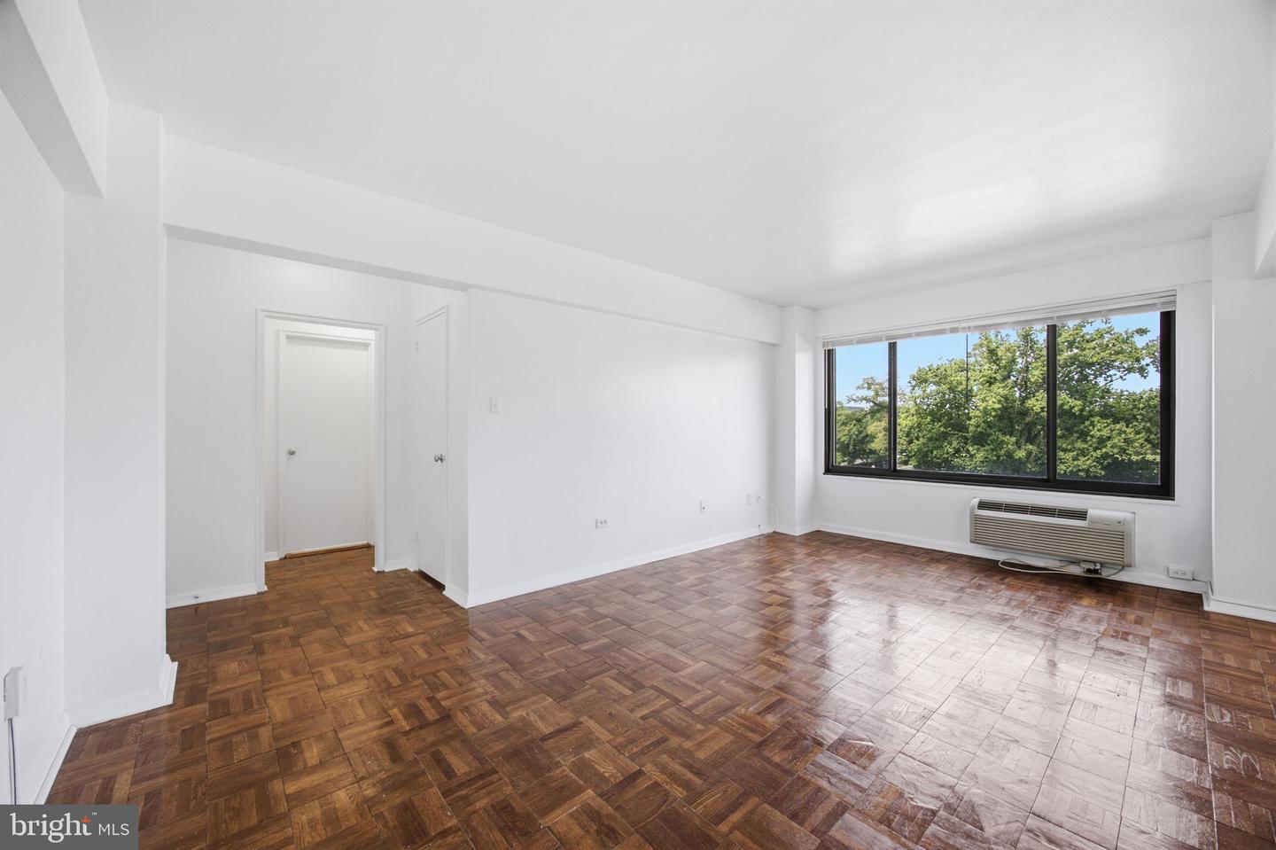 3601 Wisconsin Ave Nw #411 Property Photo 6