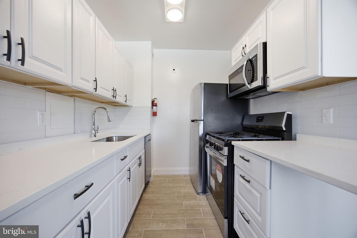 3601 Wisconsin Ave Nw #411 Property Photo 11