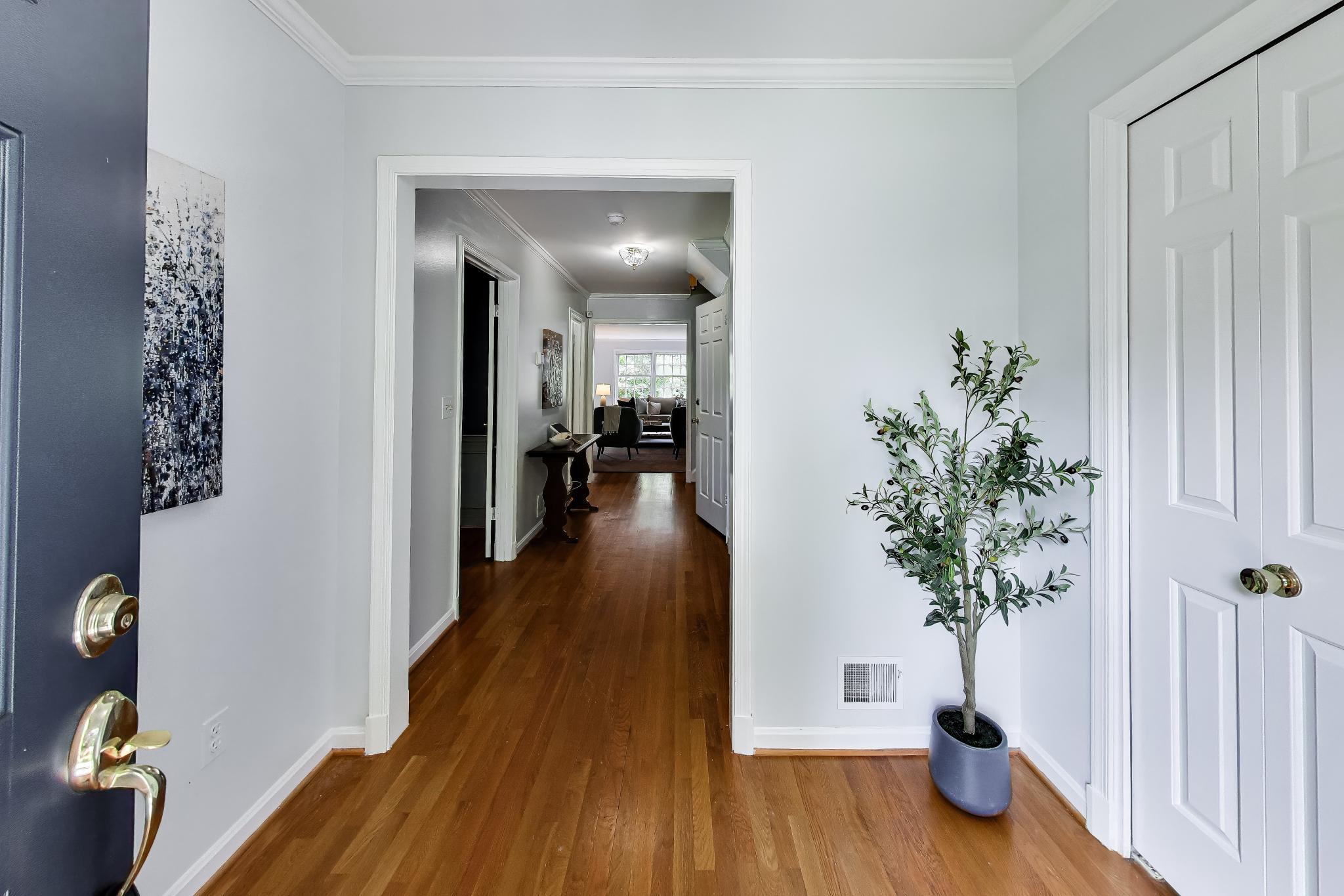 4736 Massachusetts Ave Nw Property Photo 2
