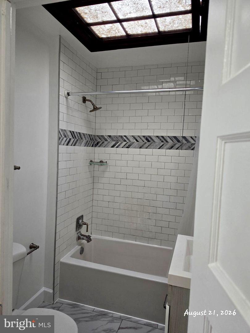 162 T St Ne Property Photo 7