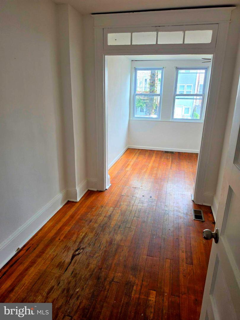 162 T St Ne Property Photo 9