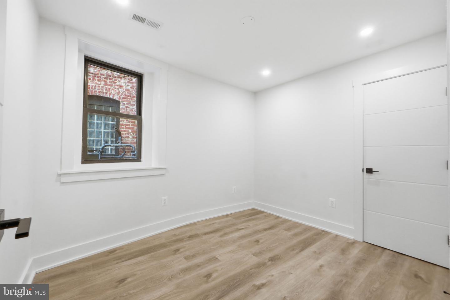 1933 Calvert St Nw Property Photo 66