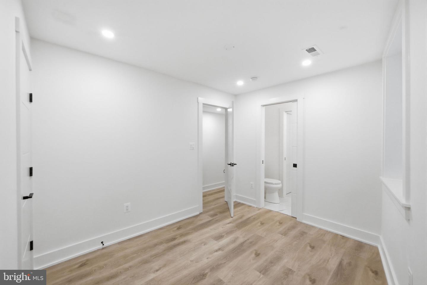 1933 Calvert St Nw Property Photo 67