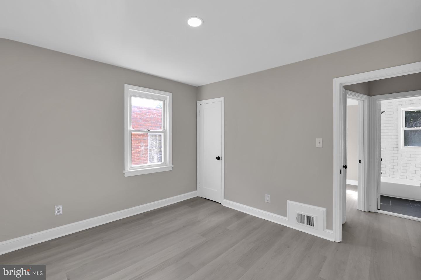 2411 Savannah St Se Property Photo 18
