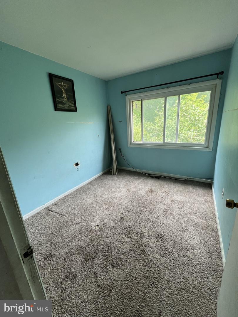 4613 6th St Se Property Photo 9