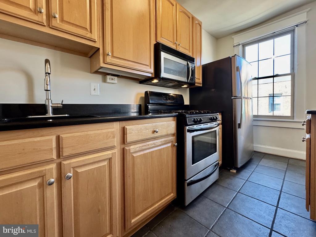 3024 Wisconsin Ave Nw #207 Property Photo 11