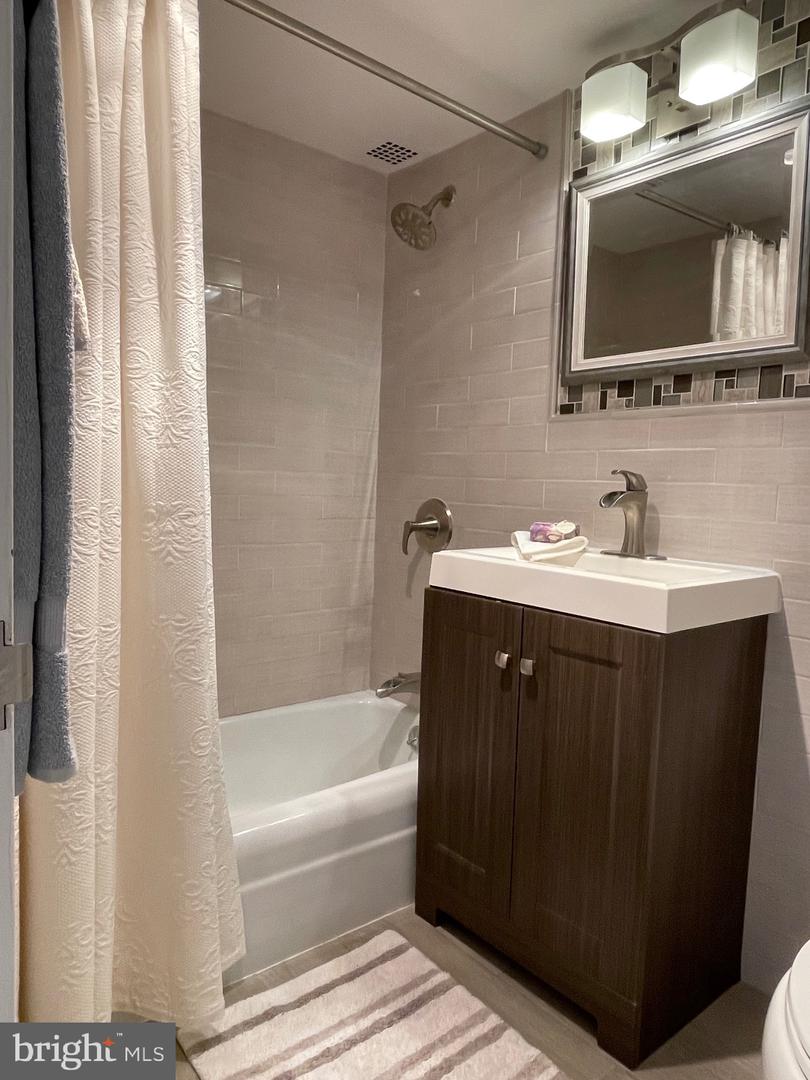 520 N St Sw #s317 Property Photo 23
