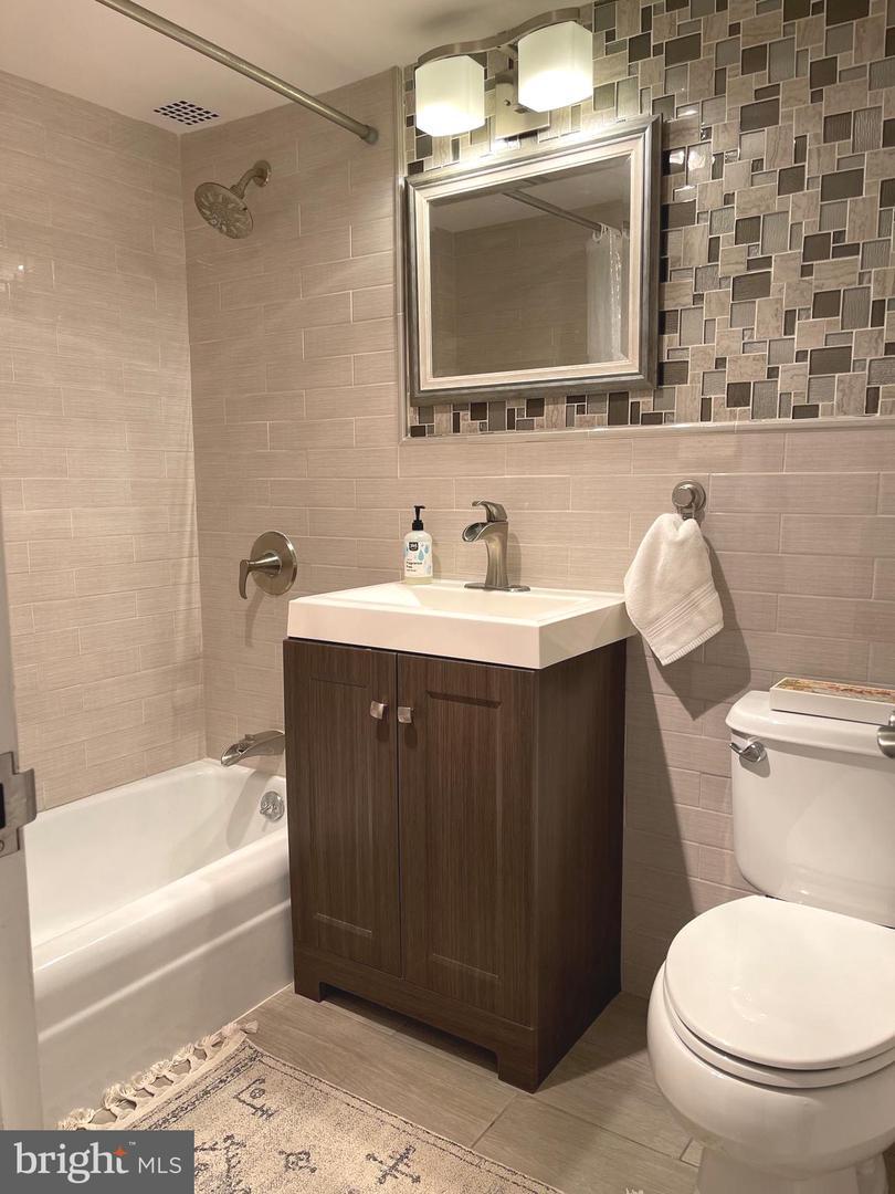 520 N St Sw #s317 Property Photo 25