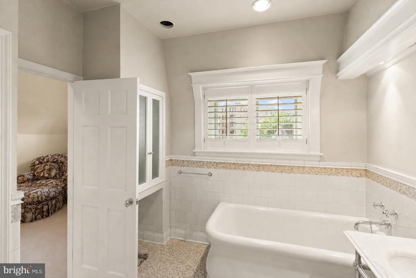 1707 S St Nw #b Property Photo 56