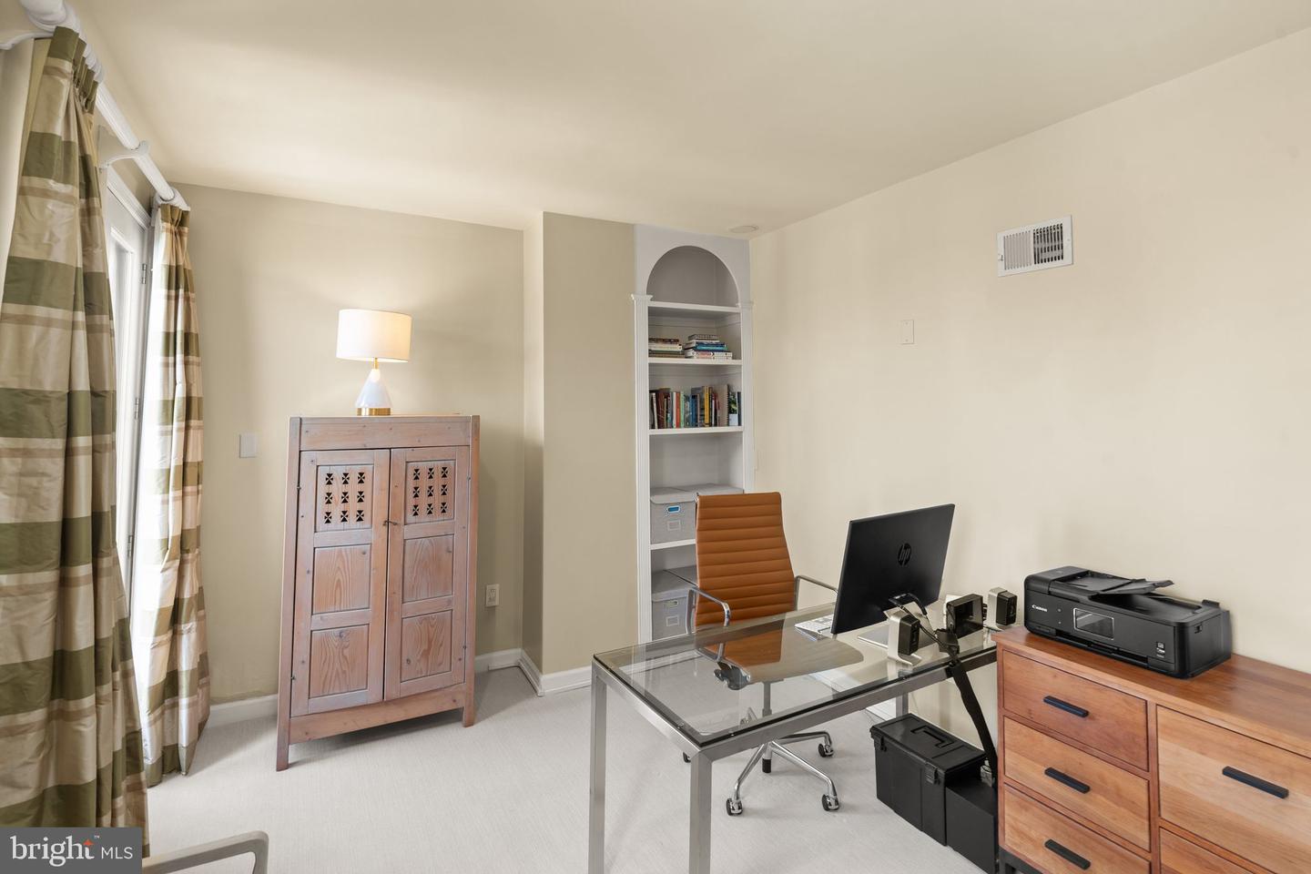 1707 S St Nw #b Property Photo 58