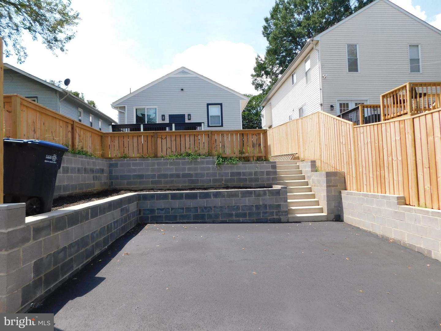 24 53rd Pl Se Property Photo 19